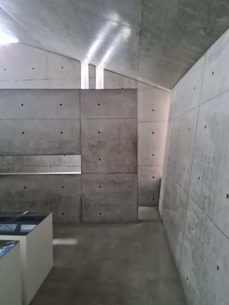 Ando Museum - natural light in a Japanese Architecture
